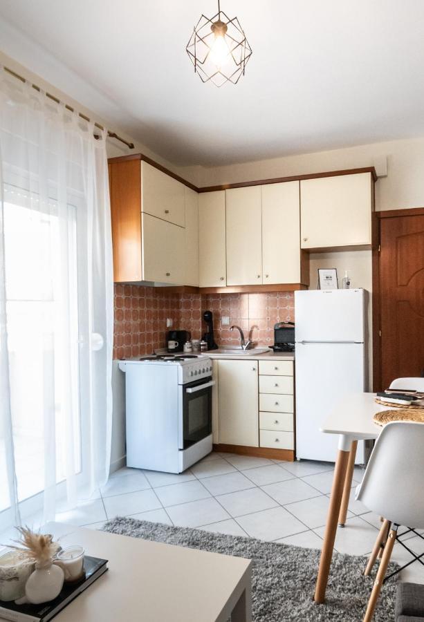 Yellow Fresh Apartment 2 Alexandroupoli Eksteriør billede